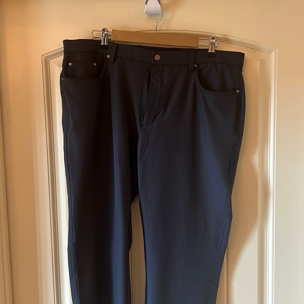 Greg Norman golf pants.  38x30